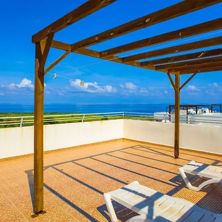 Luxury Penthouse By The Sea